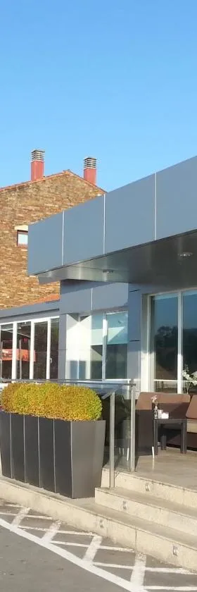 圣雅各之路酒店，位于拉瓦克拉的酒店