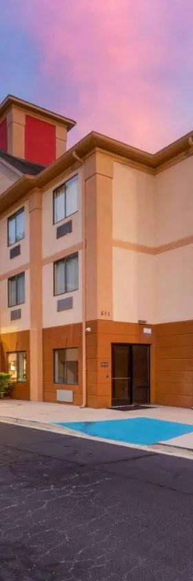 Best Western Seneca-Clemson，位于塞尼卡的酒店