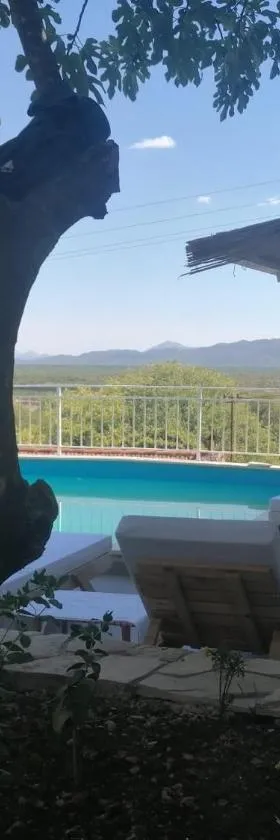 Villa Sonja apartments，位于特雷比涅的酒店