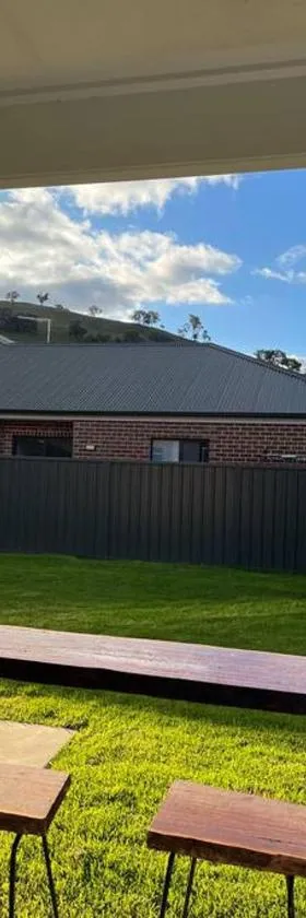 Wodonga House Huon hill，位于Bandiana的酒店