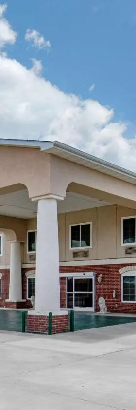 Quality Inn & Suites Clayton, NM，位于克莱顿的酒店