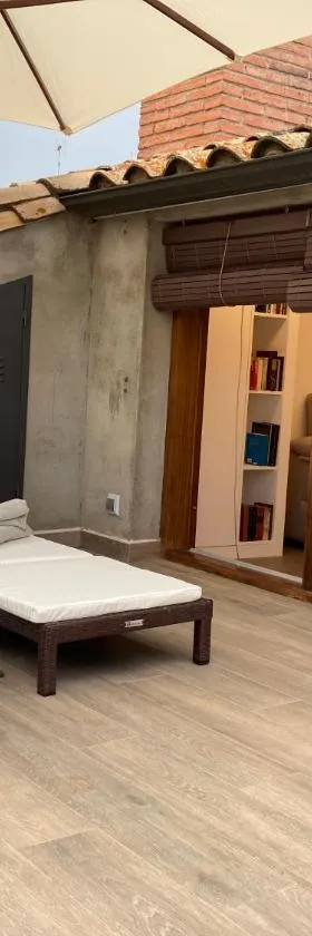 Apartamento céntrico con WIFI y climatizado de 1 habitación y sofá-cama para 3 personas，位于圣科洛马·德法尔的酒店