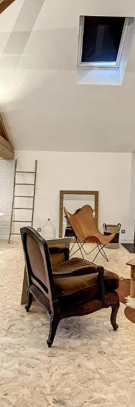 Magnifique et confortable loft，位于Marlieux的酒店