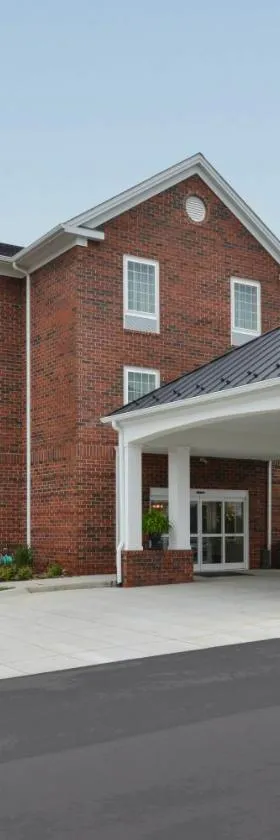 Appomattox Inn and Suites，位于Appomattox的酒店
