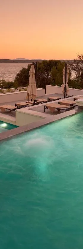 Hotel Moeesy, Blue & Green Oasis，位于赫瓦尔的酒店