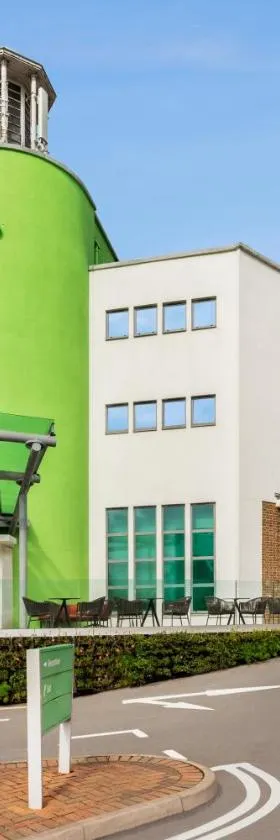 Holiday Inn Birmingham Airport - NEC by IHG，位于比肯希尔的酒店