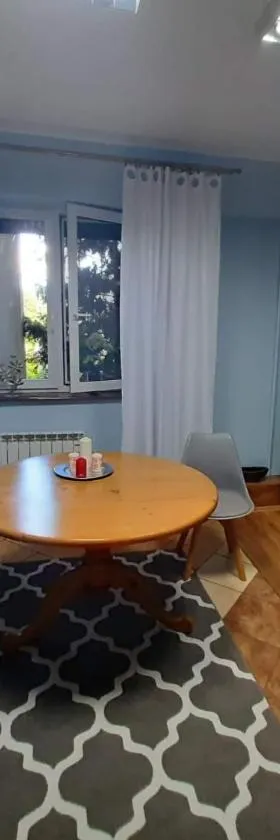 Cottage Room- Agroturystyka，位于Strzegowo-Osada的酒店