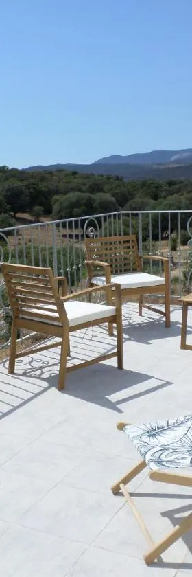 Villa vue mer et nature route de Cigala，位于Sollacaro的酒店