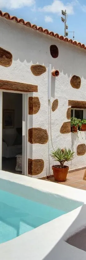 Holiday Cottage Santa Lucía，位于圣卢西亚的酒店
