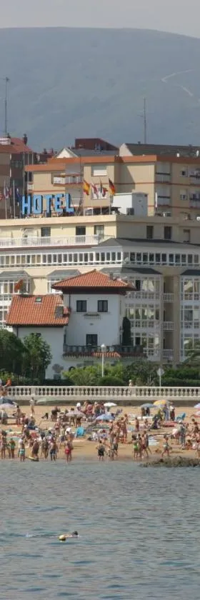 Las Rocas Playa Hotel，位于乌迪亚莱斯堡的酒店