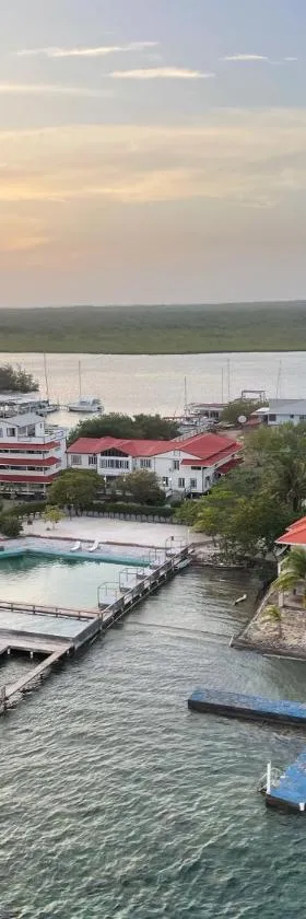 Coral View Beach Resort，位于乌蒂拉的酒店