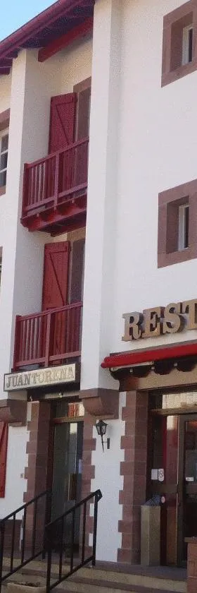 Hôtel Juantorena，位于圣艾蒂安德拜戈里的酒店