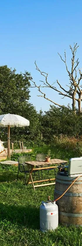 Coasters Hideaway boutique Glamping，位于Brunnby的酒店