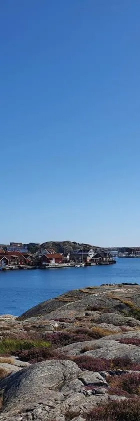 50 m till bad i centrala Skärhamn，位于谢尔港的酒店
