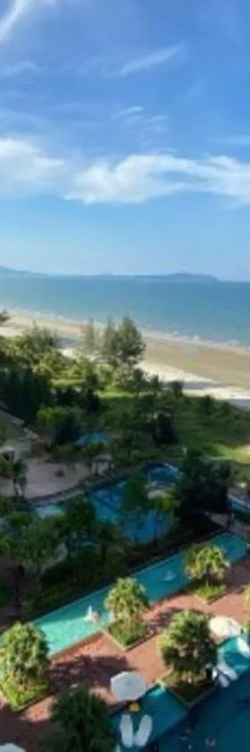 Seaview Condo@Timurbay Studio unit plus one room，位于Kampong Tanjong的酒店
