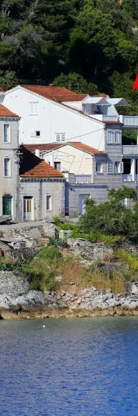 Apartments by the sea Racisce, Korcula - 4360，位于拉茨斯切的酒店