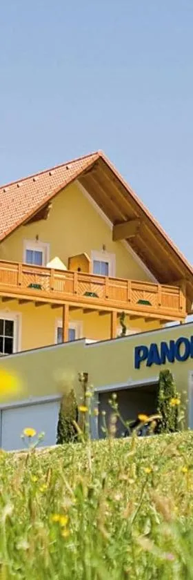 Hotel Panoramahof Loipersdorf，位于延纳斯多夫的酒店