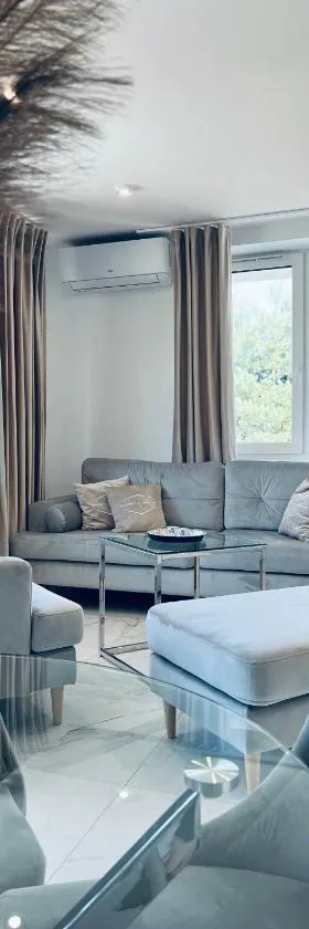 Apartamenty Modrzewiowa Zator，位于Piotrowice的酒店