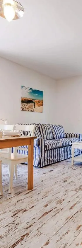 VacationClub - Plażowa 7 Apartament 2，位于贡斯基的酒店