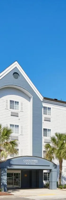 Candlewood Suites Charleston-Northwoods by IHG，位于查尔斯顿的酒店