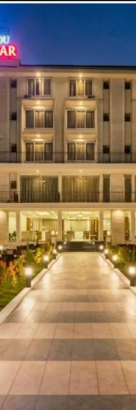 Hotel Grand Indu, 3 Star Kolhapur，位于戈尔哈布尔的酒店