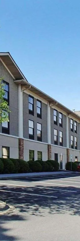 Quality Inn & Suites Boone - University Area，位于布恩的酒店