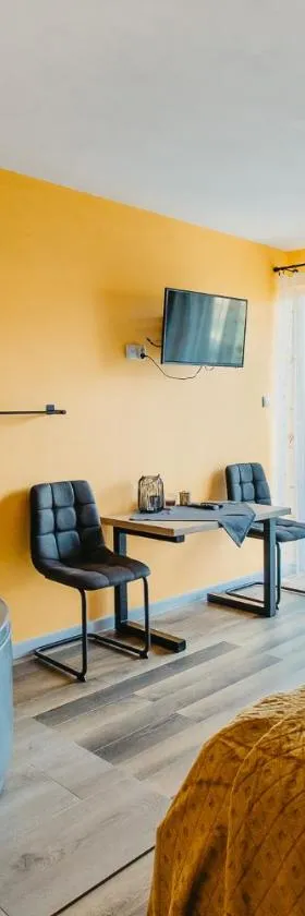 Dunajecko Dziupla，位于比利但耶克的酒店