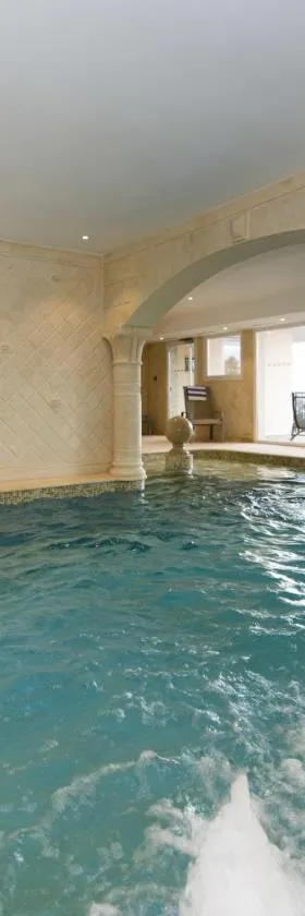 Alexain Hotel Restaurant & Wellness - Colmar Ouest，位于特鲁瓦埃皮的酒店