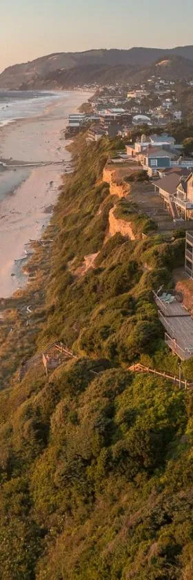 Surfland Hotel，位于林肯市的酒店