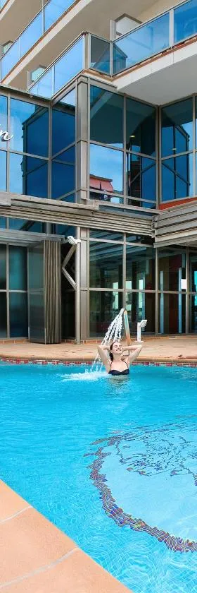 Hotel RH Gijón & Spa，位于甘迪亚的酒店