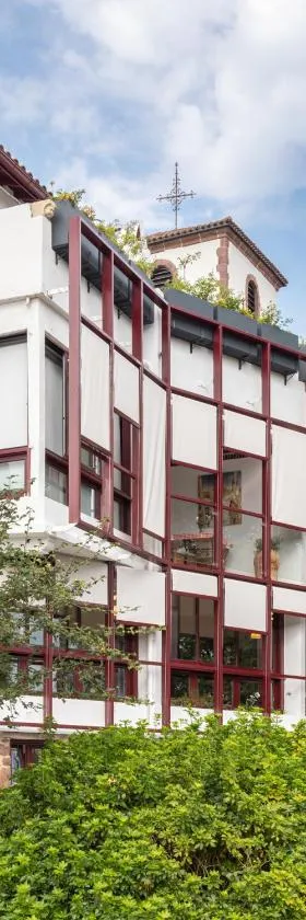 Auberge hiribarren，位于比里阿图的酒店