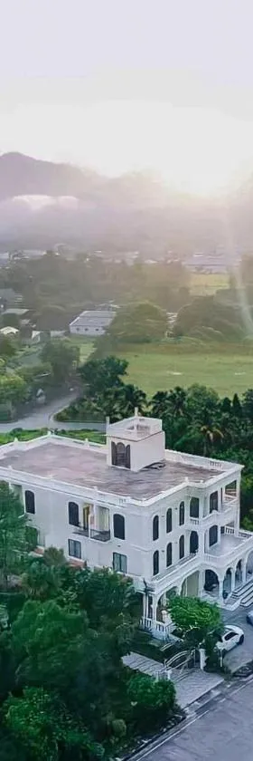 Daddy Dream Hotel and Residence，位于拉廊的酒店
