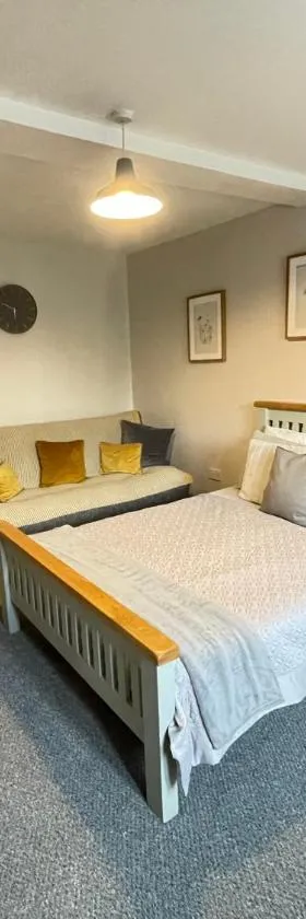 Westend Holiday Let 2 Brecon，位于布雷肯的酒店