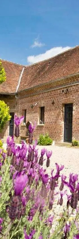Le Paddock - Chambres et table d'hôtes，位于Le Déluge的酒店