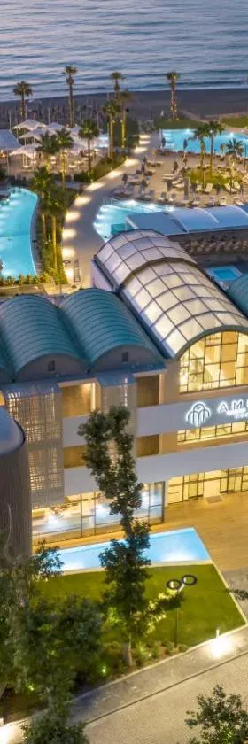 Amira Luxury Resort & Spa - Adults Only，位于阿德里安诺斯坎波斯的酒店