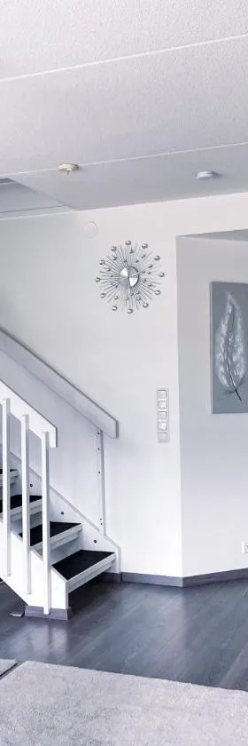Avara, ylellinen kaksikerroksinen huoneisto.，位于于韦斯屈莱的酒店