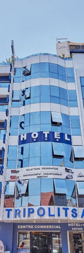 HOTEL TRIPOLITSA，位于塔那那利佛的酒店