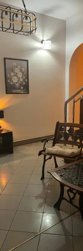 Zajazd Reczyn - Nowy Reczyn 16，位于Chylin Stary的酒店