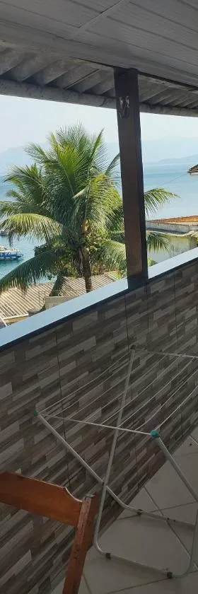 Suítes Carla e Carol，位于阿拉夏奇巴海滩的酒店