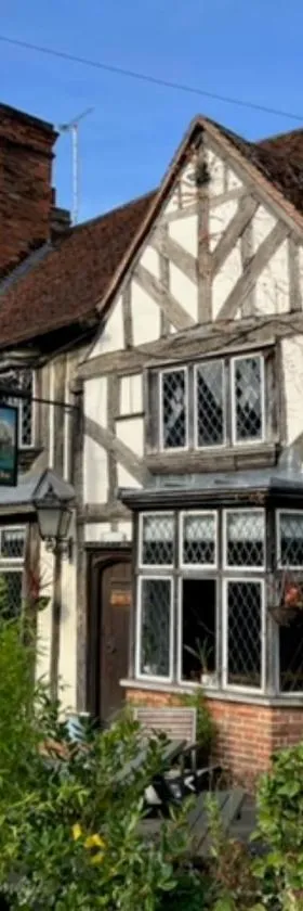The Woolpack Inn，位于科格索尔的酒店