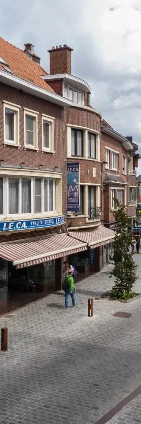 Georges & Madeleine Apartments，位于阿尔斯特的酒店