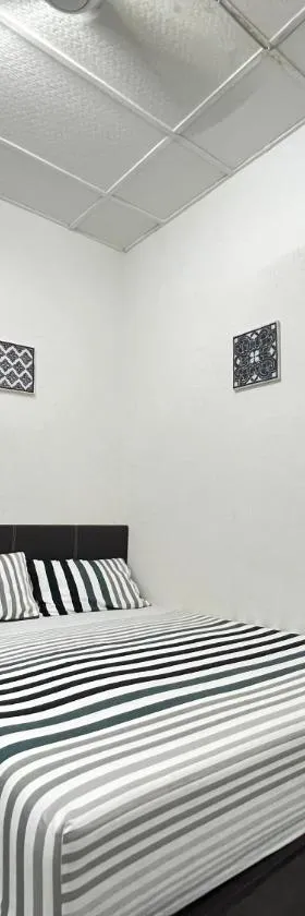 Bagan Lalang Homestay Sepang，位于甘邦甘拉朗的酒店