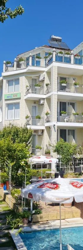 Hotel Rai，位于Obrochishte的酒店