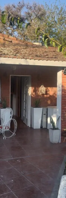 Cabaña para disfrutar en cualquier ocasión.，位于Burzaco的酒店