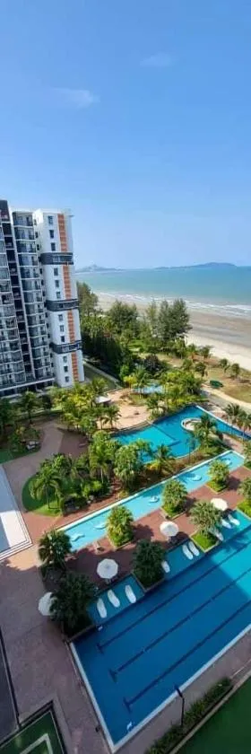 Timurbay Residence with Seaview 6pax 2Bedrooms Level 9 Kuantan，位于Kampung Sungai Karang的酒店