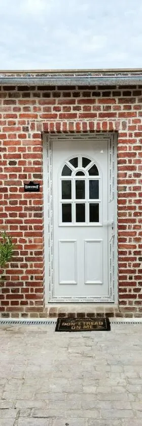 Studio - Au fond de la cour，位于Lacroix-Saint-Ouen的酒店