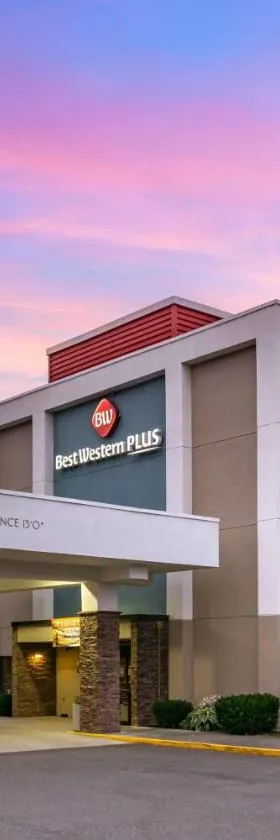 Best Western Plus Bellingham，位于贝灵厄姆的酒店