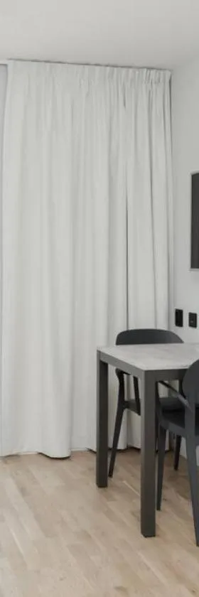 Comfy and well equipped Apartment w free parking，位于利丁厄的酒店
