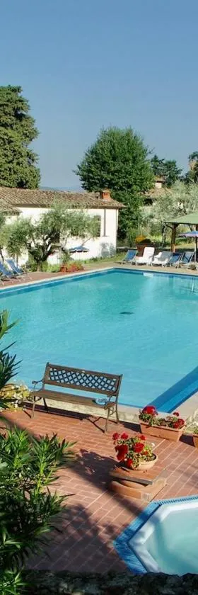 Villa Farmhouse with swimming pool in Chianti，位于吉拉斯纳的酒店