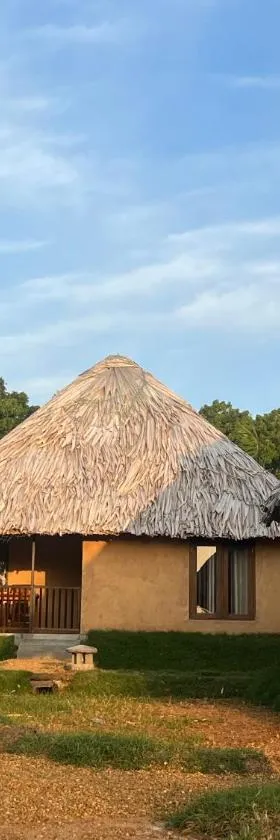 Saffron Lake Yala，位于蒂瑟默哈拉默的酒店